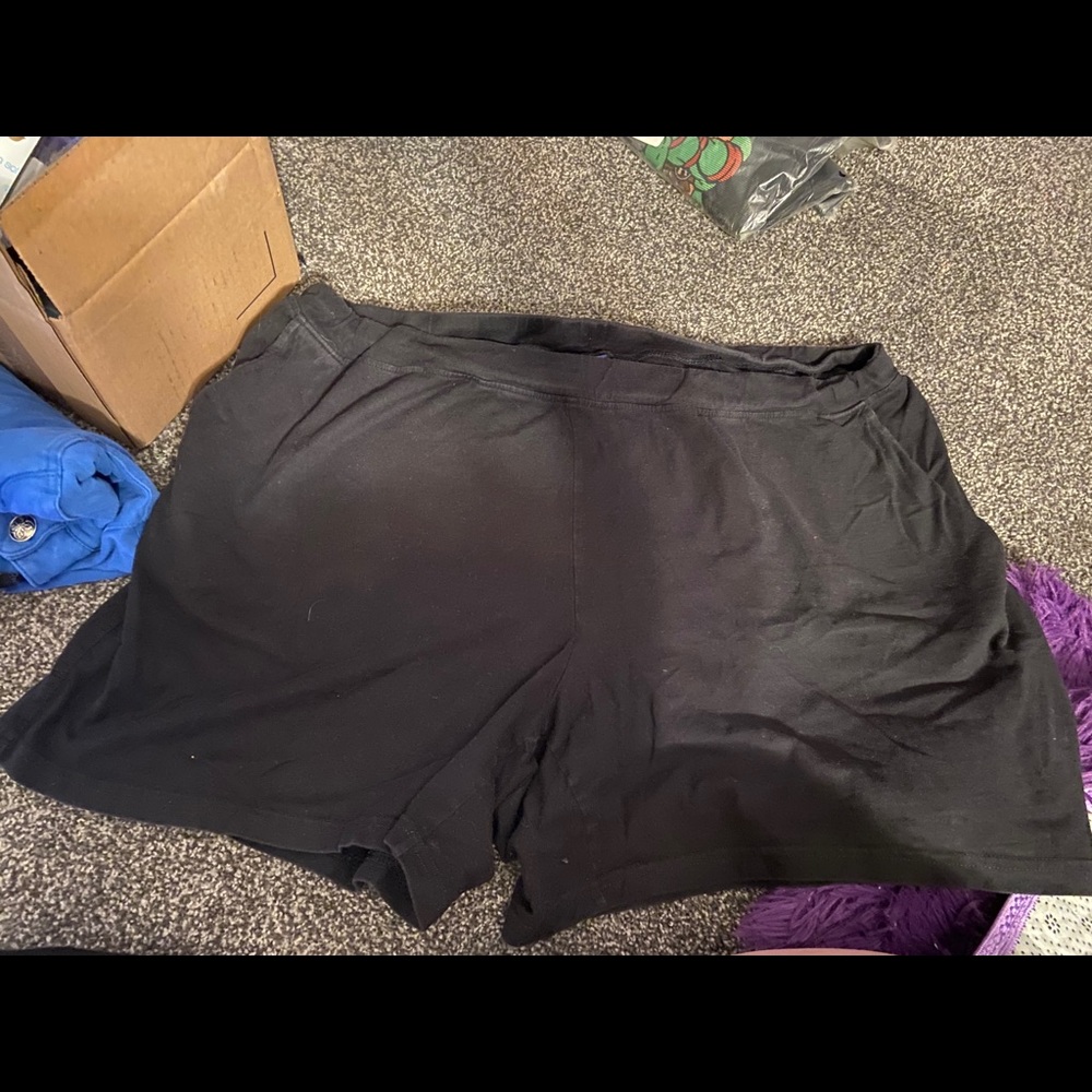 Women’s Plus Shorts